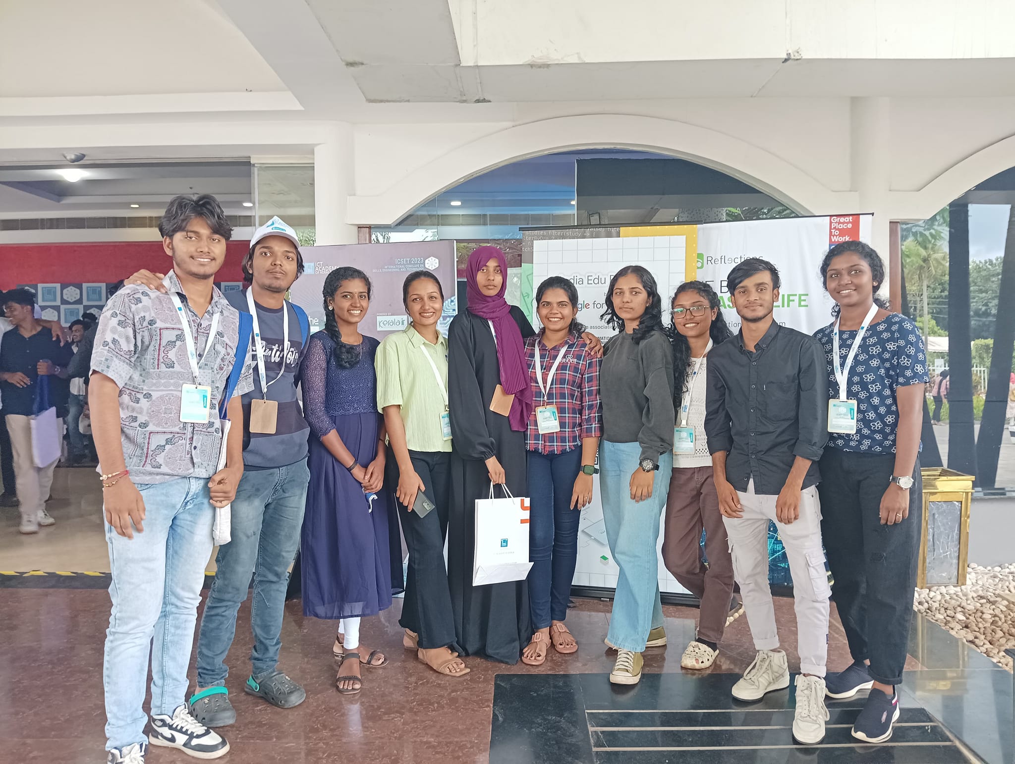 Ten Students from department of E&CM attended ICSET International Conclave